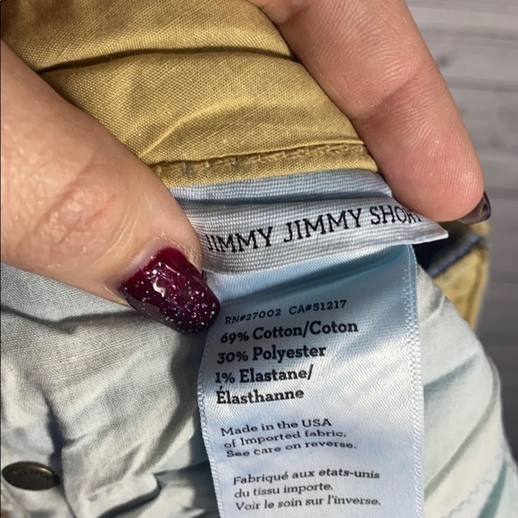 Paige Jimmy Jimmy Short Raw Cutoff Hem - Picture 7 of 7